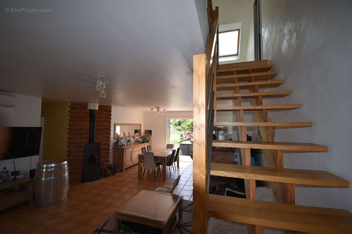 Maison à LA CHARITE-SUR-LOIRE
