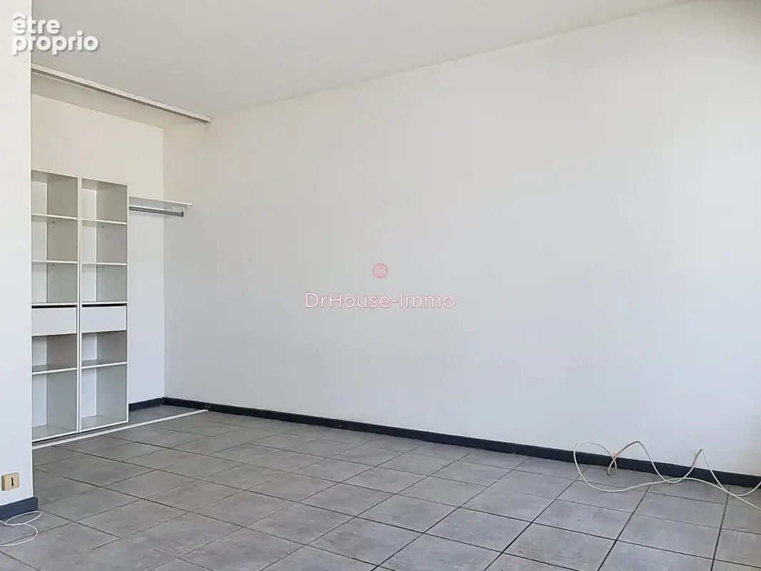 Appartement 1 pièce 27 m² à vendre à Grenoble (38000) - photo 2
