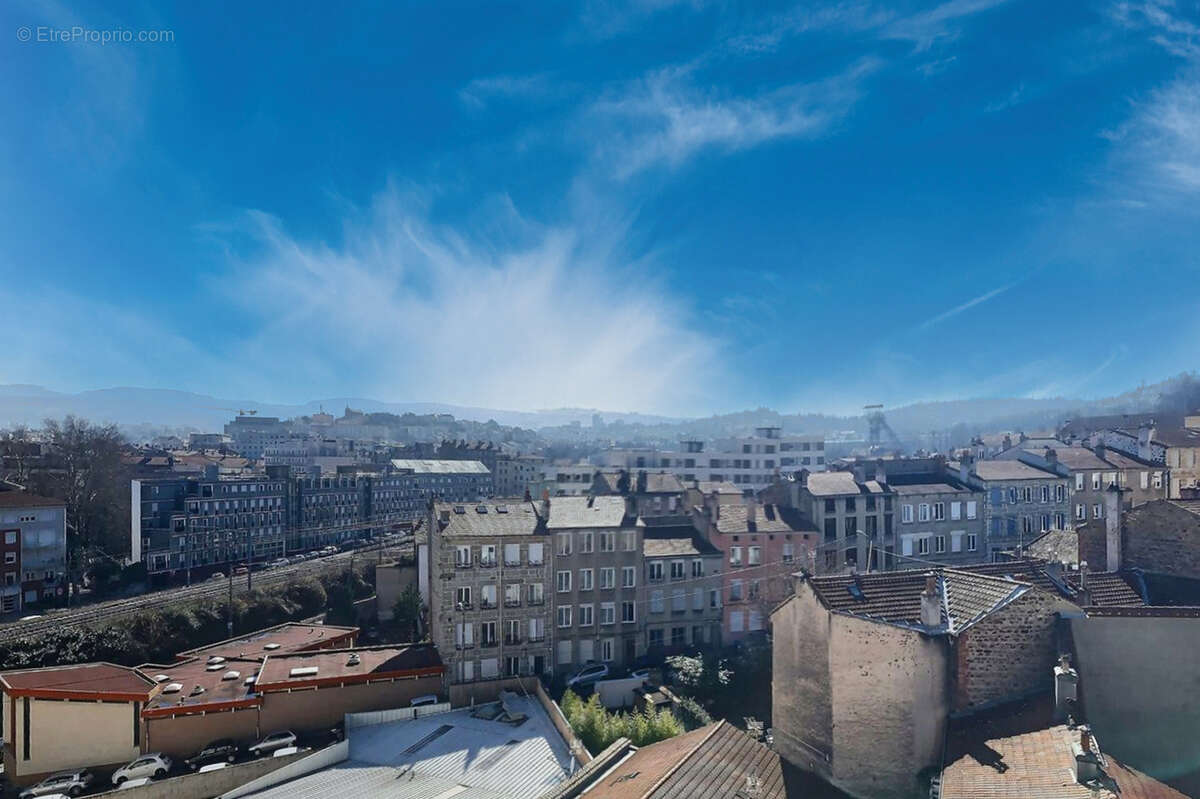 Appartement à SAINT-ETIENNE