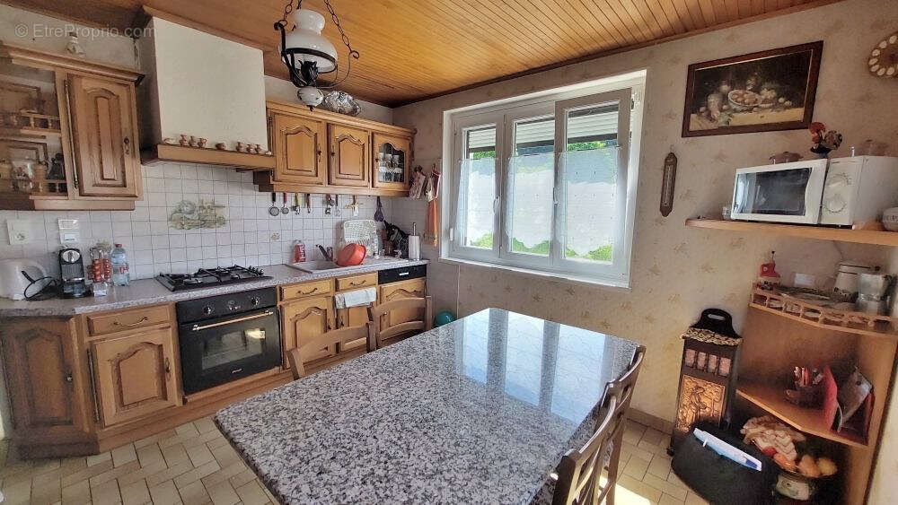 Maison à DAMPRICHARD