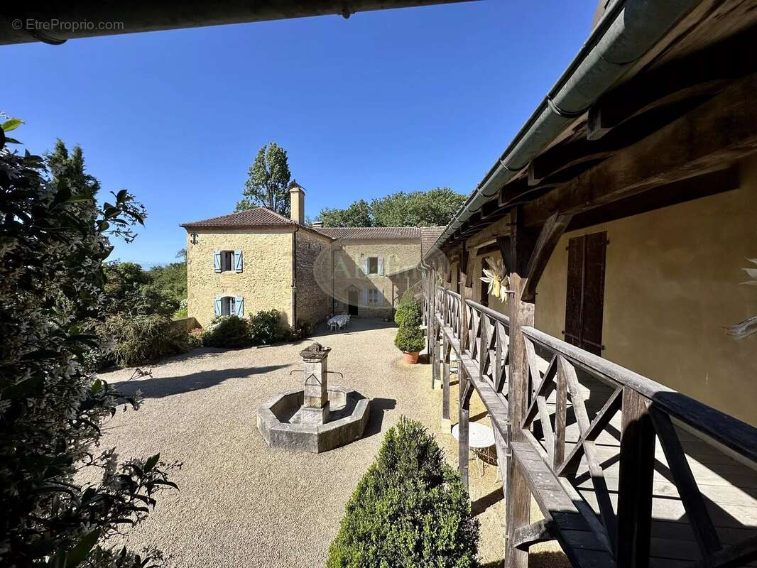 Maison à AIRE-SUR-L'ADOUR
