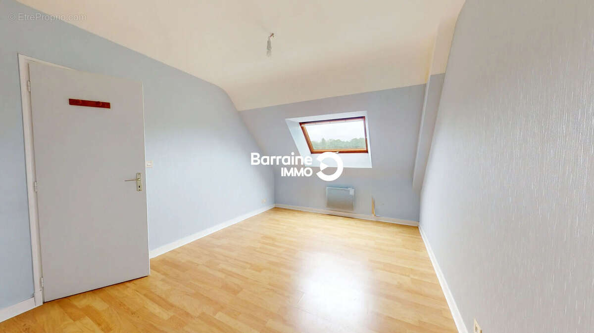 Entre terre et mer, votre futur havre de paix vous attend ! A VENDRE Maison 5 pièces à Moëlan-sur-Mer, à 500m de la mer - photo 13