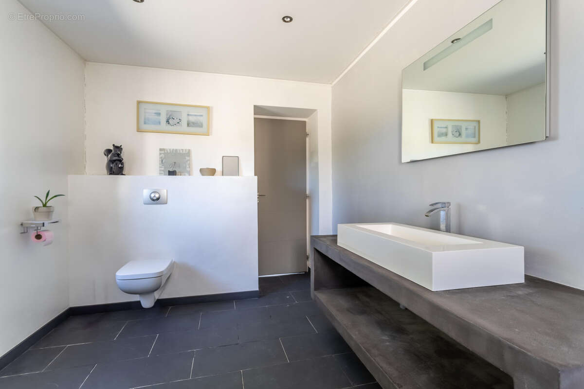 Maison à MONFLANQUIN