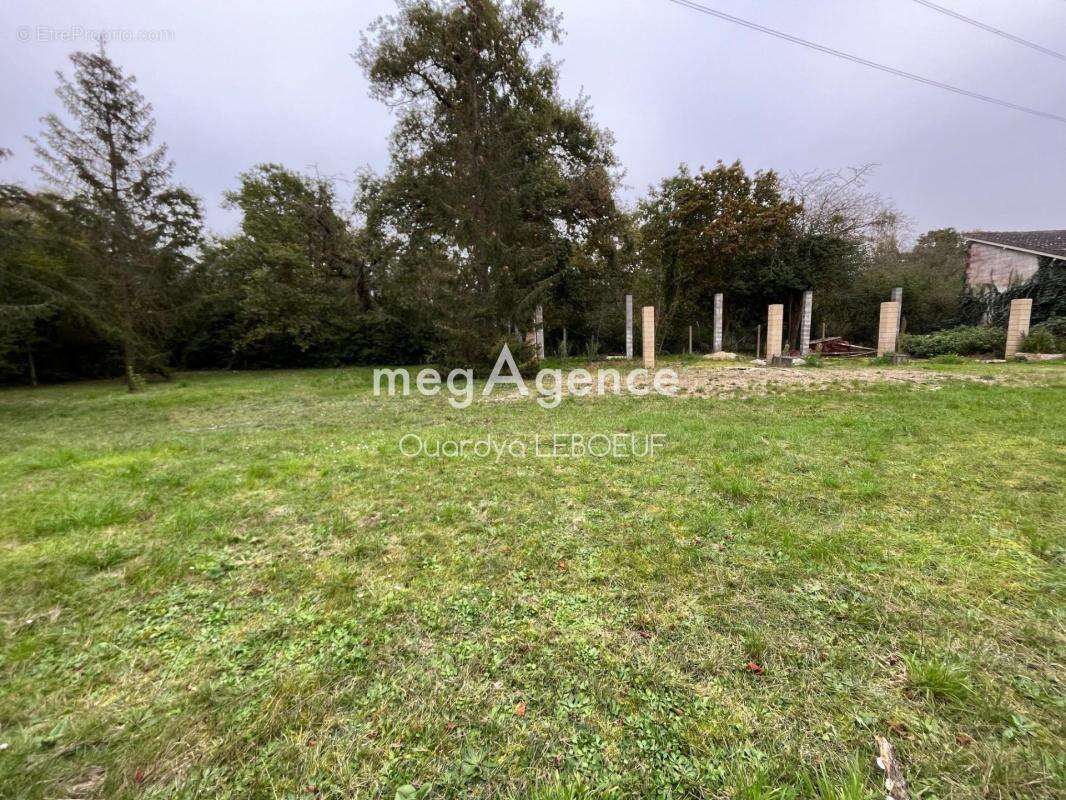 Terrain à bâtir viabilisé de 470 m² en impasse – Cadre calme et verdoyant - photo 3