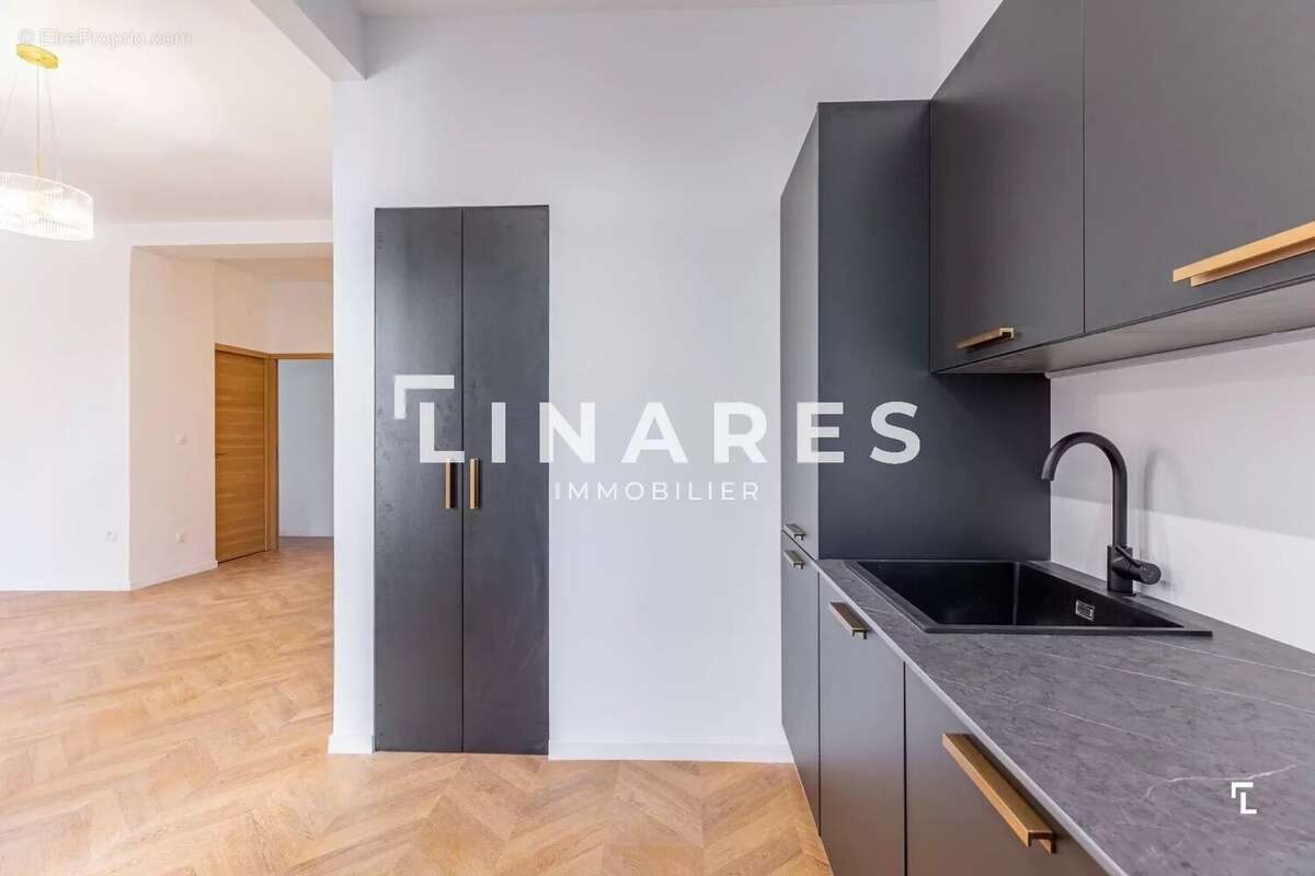 Appartement à AIX-EN-PROVENCE