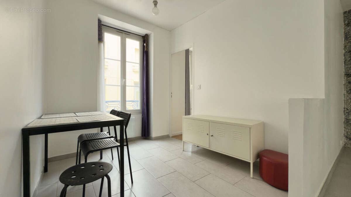Appartement à CORBEIL-ESSONNES