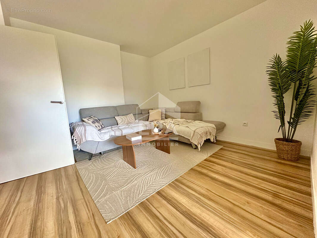 Appartement 3 pièces à vendre à Sartrouville - photo 4