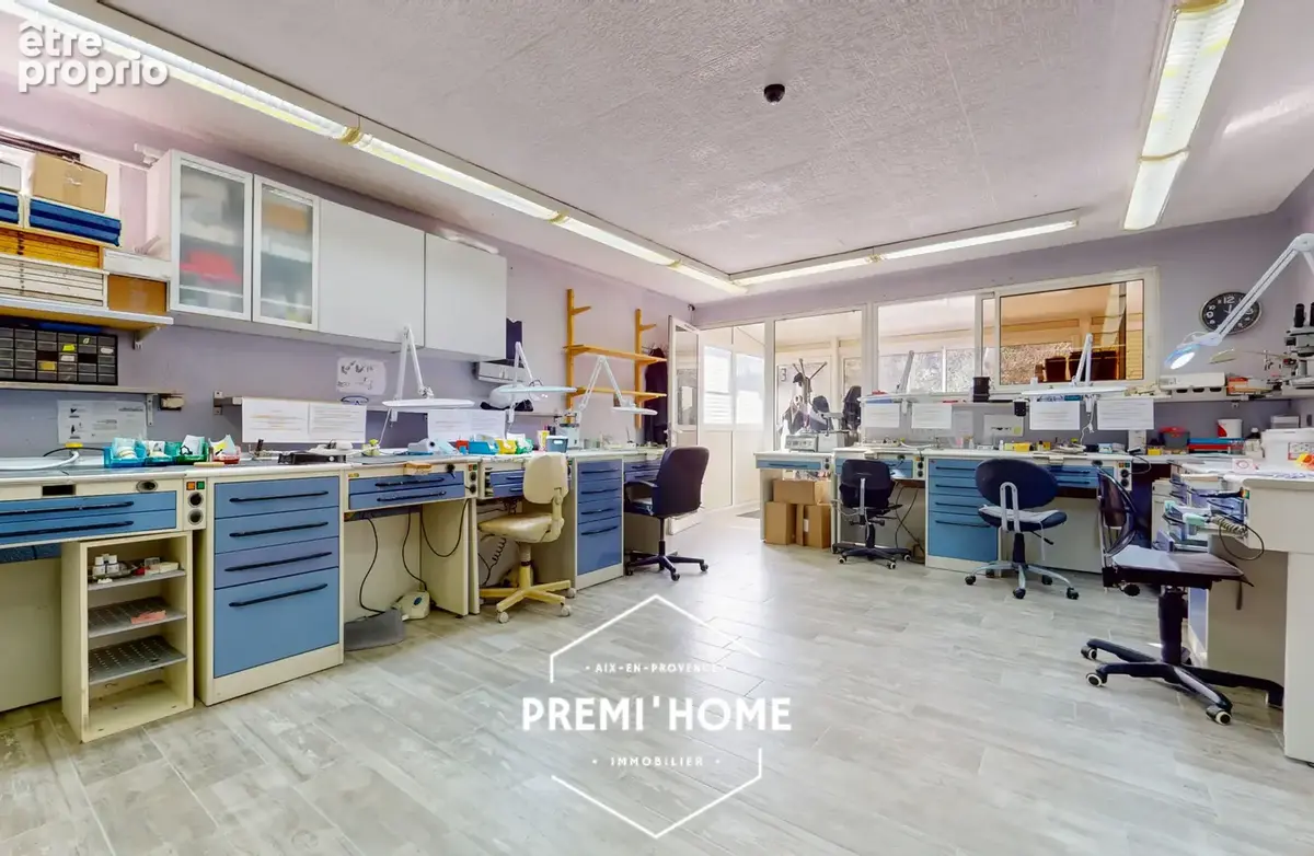 * a vendre local 93m2 quartier axium aix * - photo 6