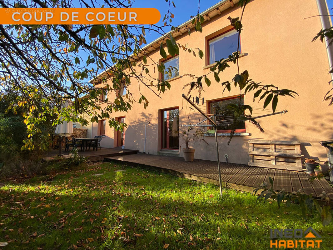 Maison à PLEUMELEUC