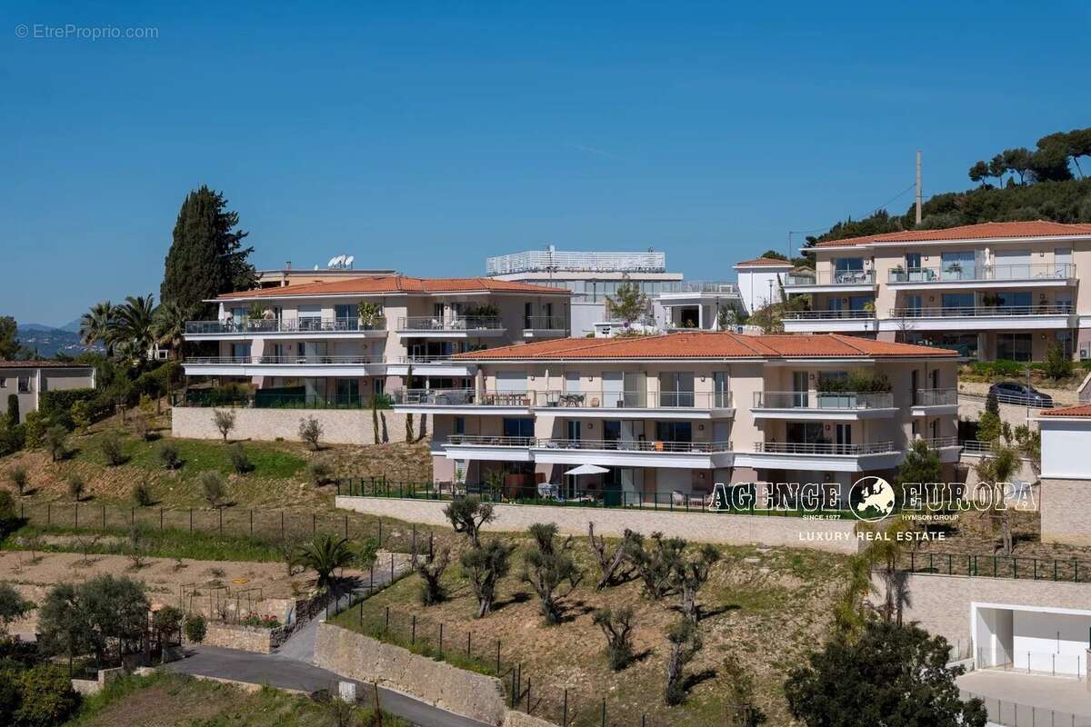 Appartement à LE CANNET