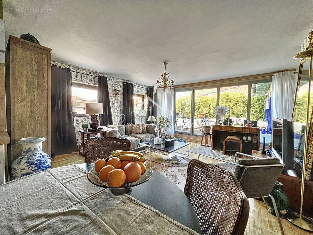 Duplex type 3 de 71 m2 avec terrasse ascenseur et place de parking privée - photo 3