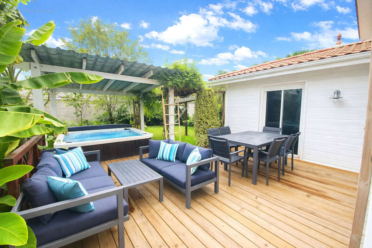 Maison contemporaine T5 à vendre à Gujan-Mestras - photo 4