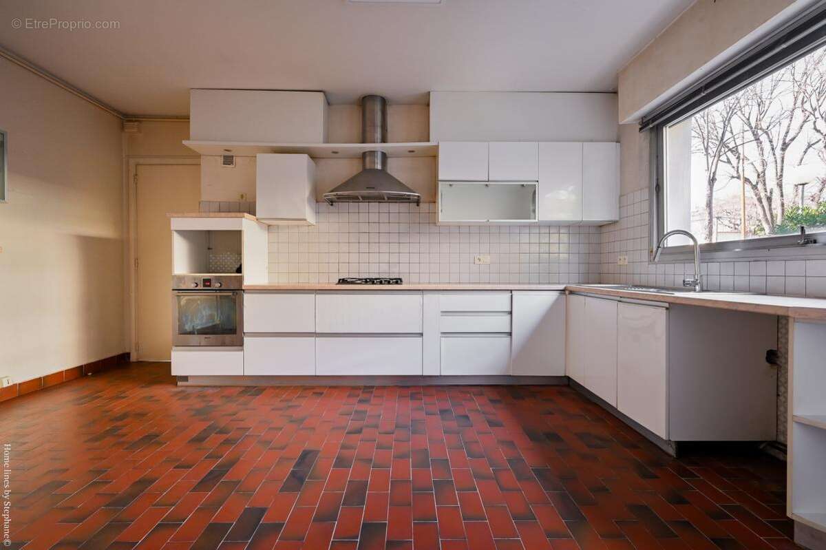 Appartement à MARSEILLE-12E