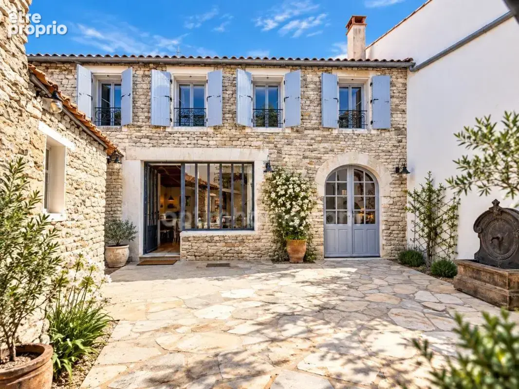 La flotte – magnifique chai rénové avec dépendance en pierre - photo 21