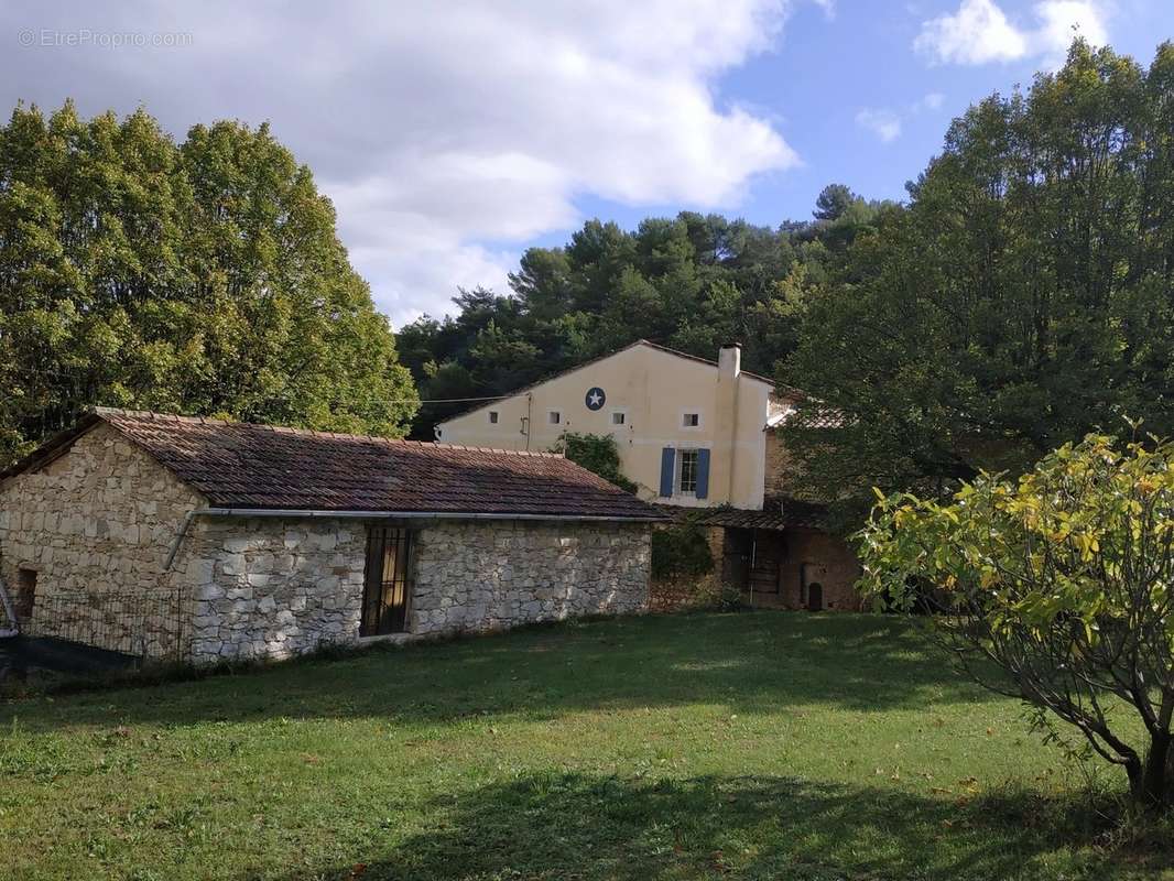 Maison à VAISON-LA-ROMAINE