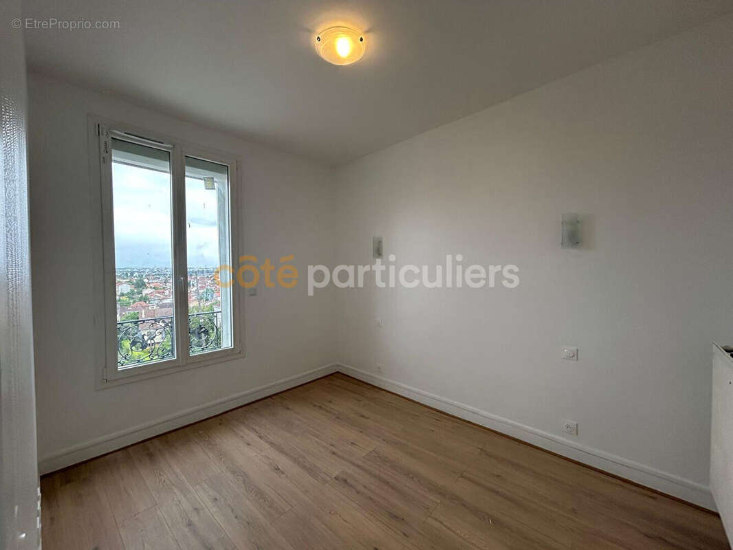 Appartement à VILLENEUVE-SAINT-GEORGES