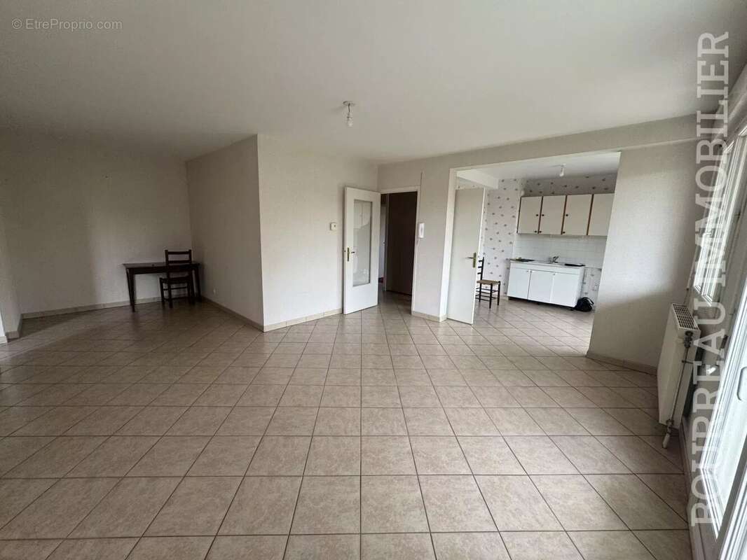 Appartement à JOIGNY