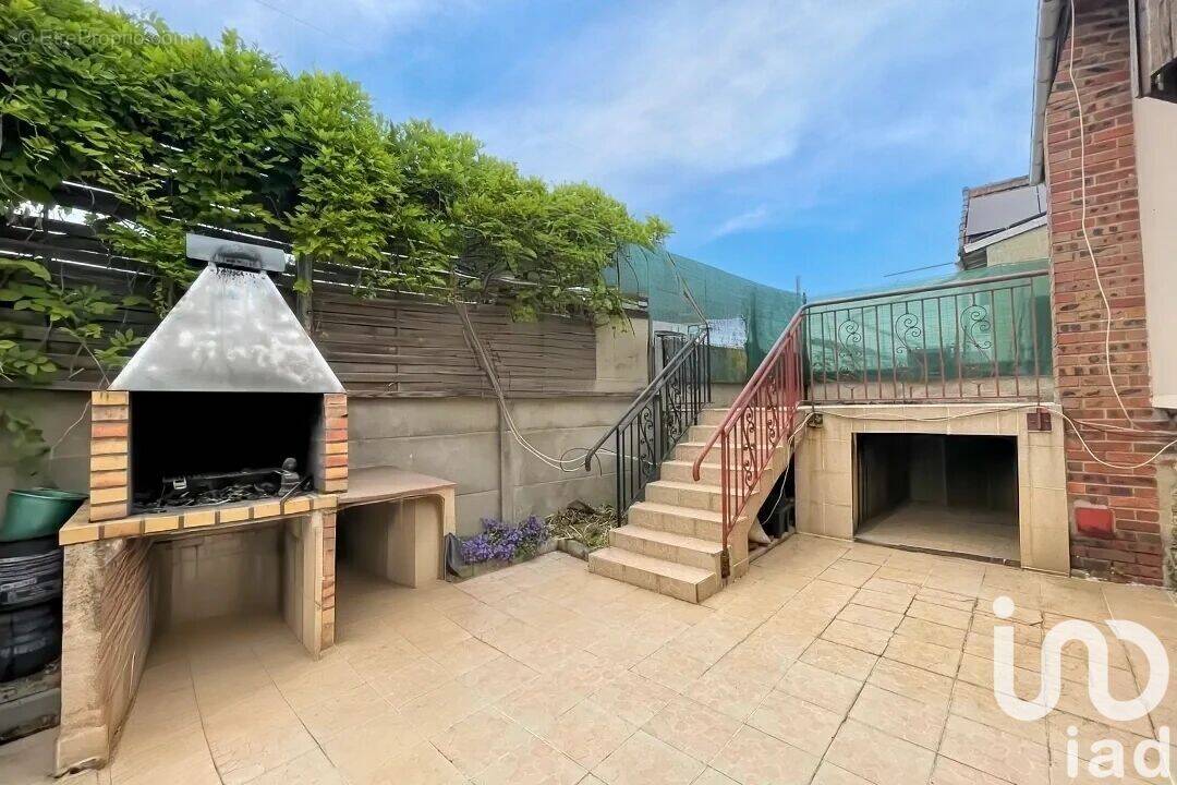 Photo 1 - Maison à VILLENEUVE-LE-ROI