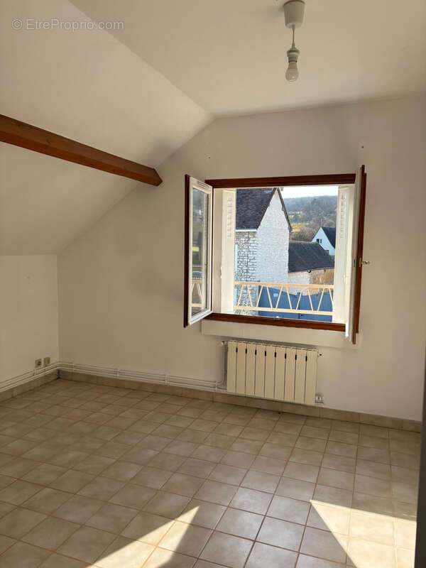 Maison à LA CHAPELLE-REANVILLE