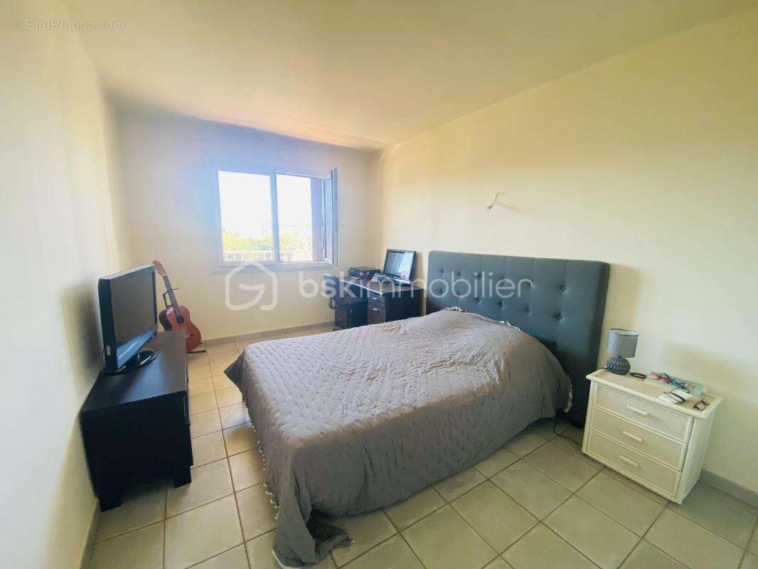 Appartement à SIX-FOURS-LES-PLAGES