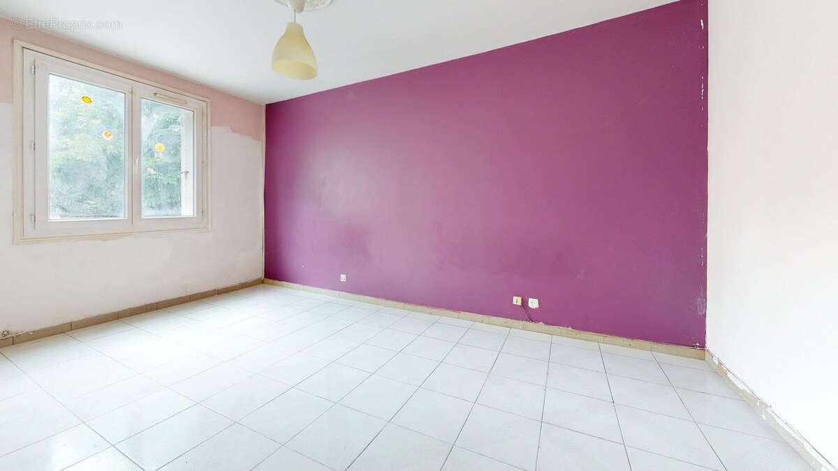 Appartement à LE BLANC-MESNIL