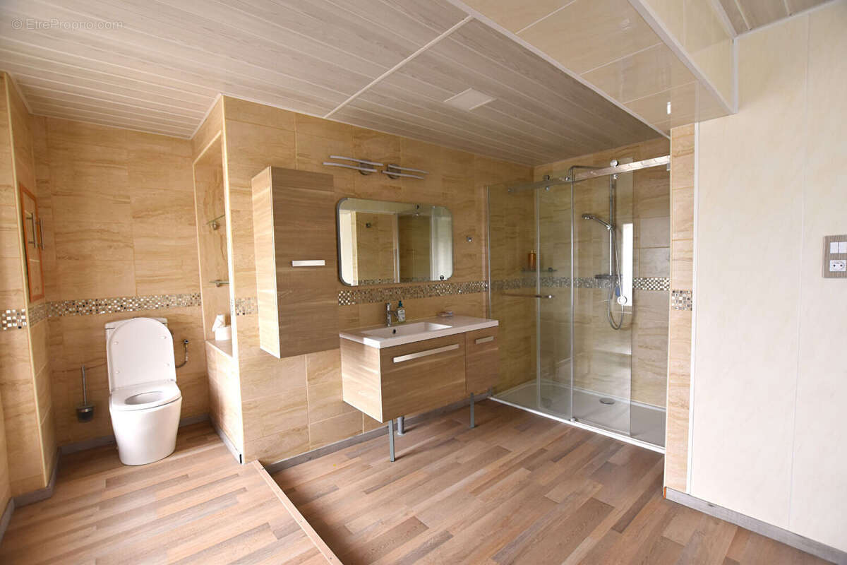 Maison à SAINT-MARTIN-D'ESTREAUX