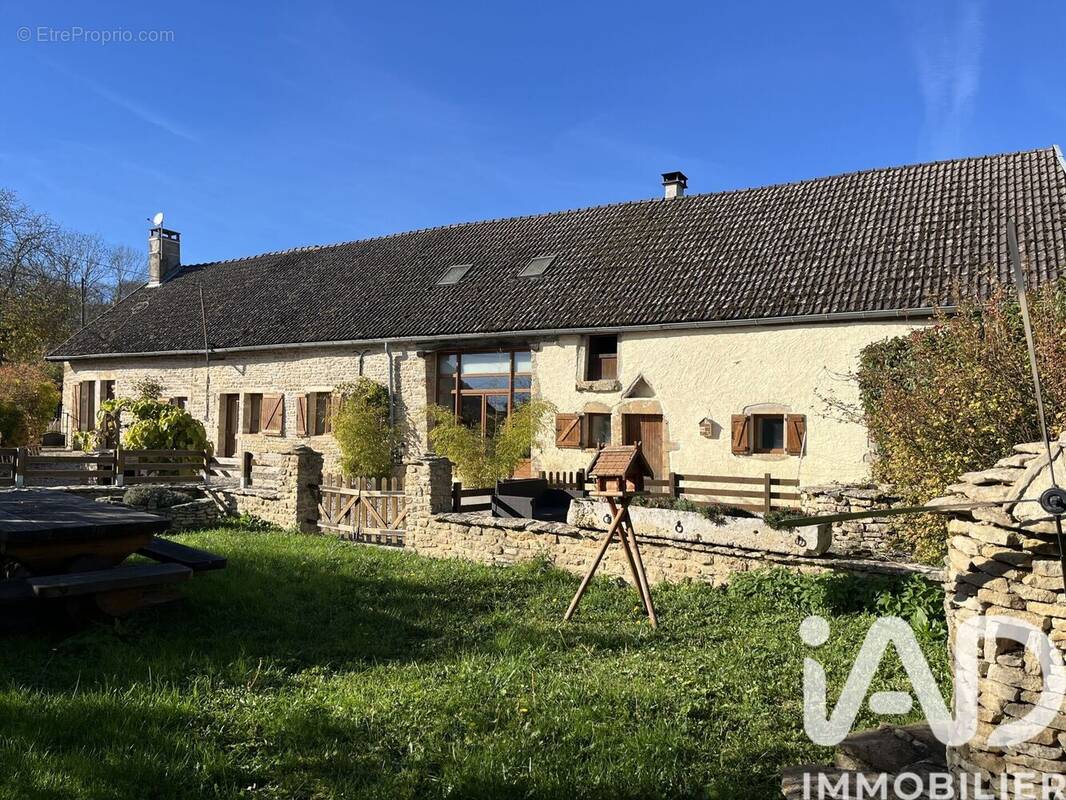 Photo 1 - Maison à ARCONCEY