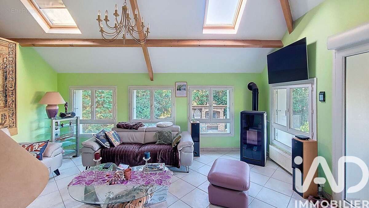 Maison 119 m² à Chevreuse  - photo 4
