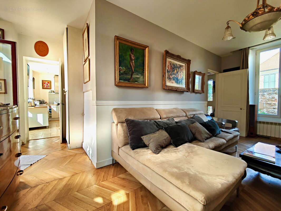 Maison à NEAUPHLE-LE-VIEUX