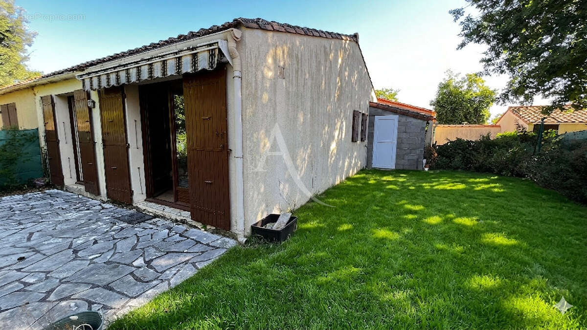 Maison à SAINT-GEORGES-DE-DIDONNE