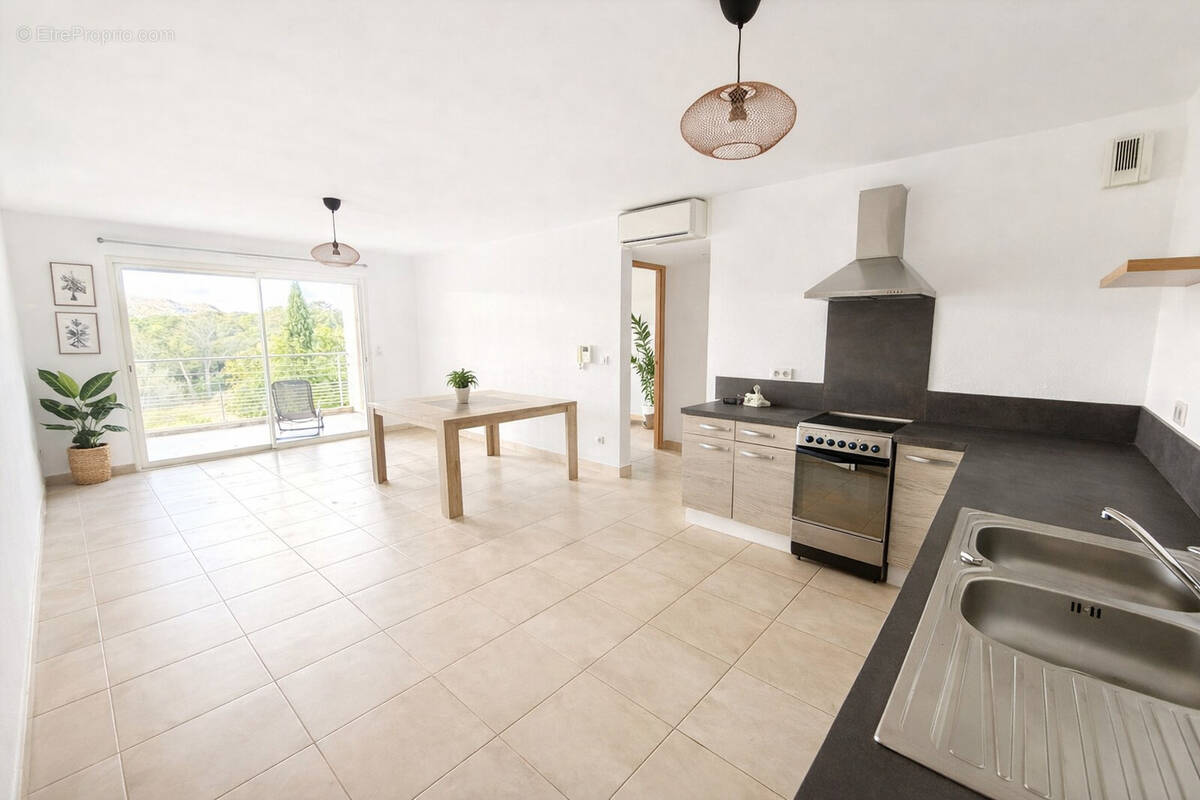 Appartement à PORTO-VECCHIO