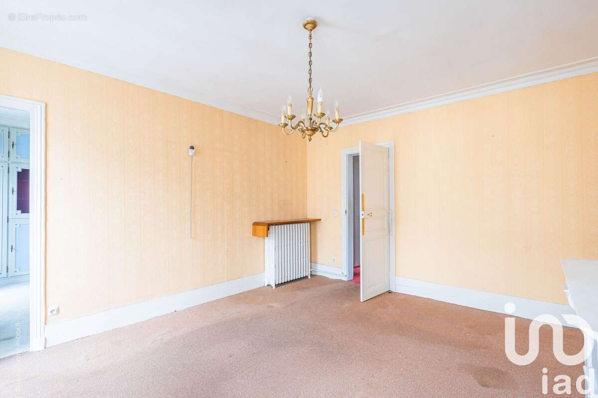 Photo 4 - Appartement à PARIS-18E