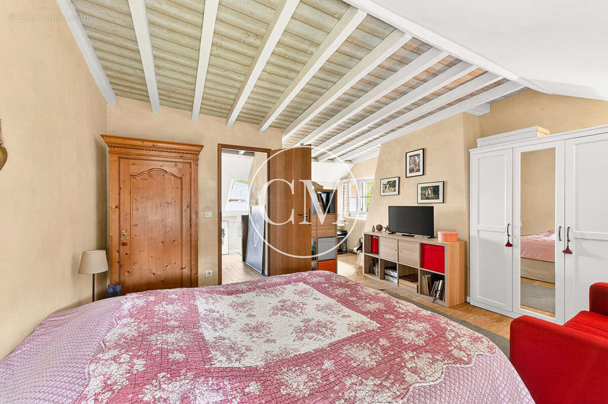 Maison à LES BREVIAIRES