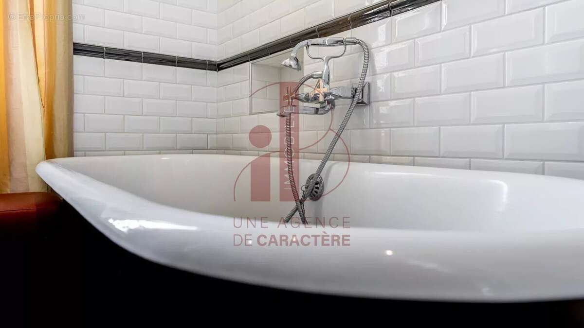 Maison à FONTAINEBLEAU