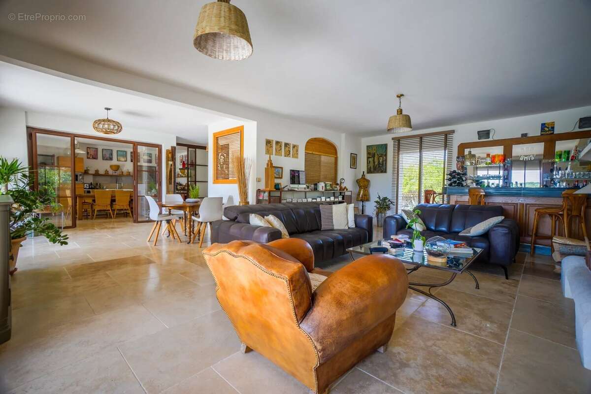 Maison à LUNEL-VIEL
