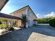 Maison à PREVESSIN-MOENS