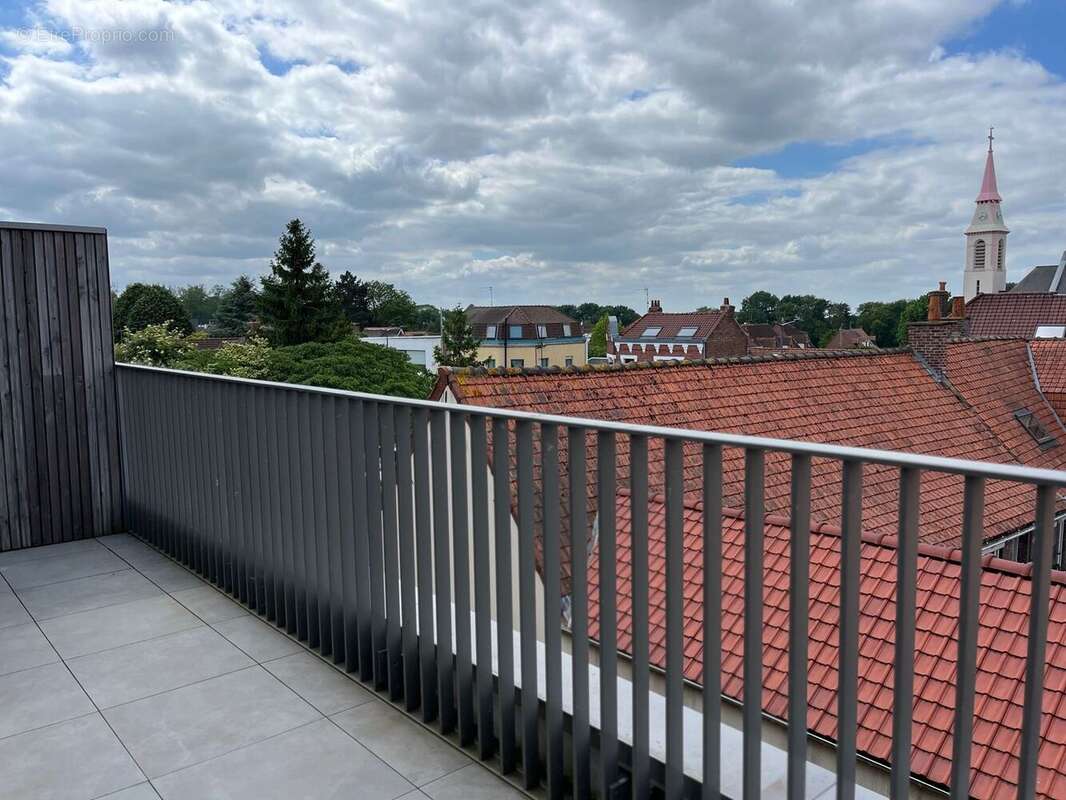 Appartement à PREMESQUES