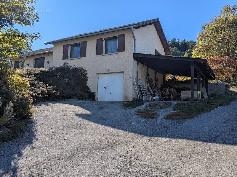 Maison à AGNIERES-EN-DEVOLUY