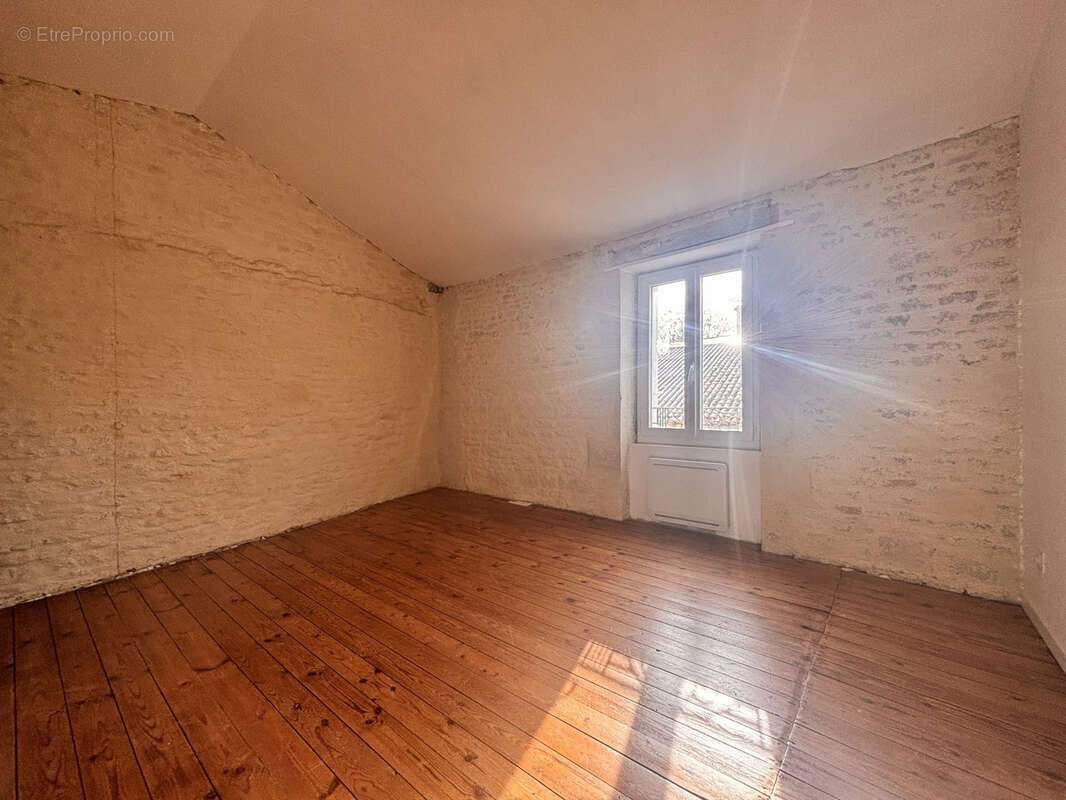 Maison à LA TAILLEE