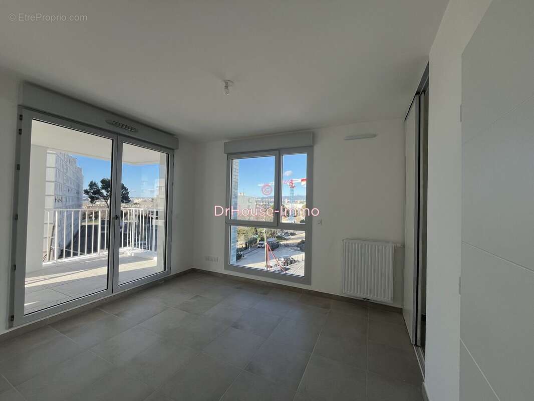Appartement à MARSEILLE-10E