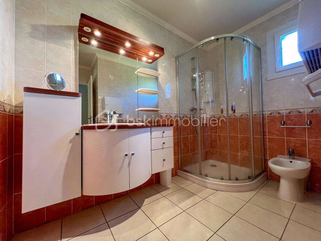 Maison à GRAND-CHAMP