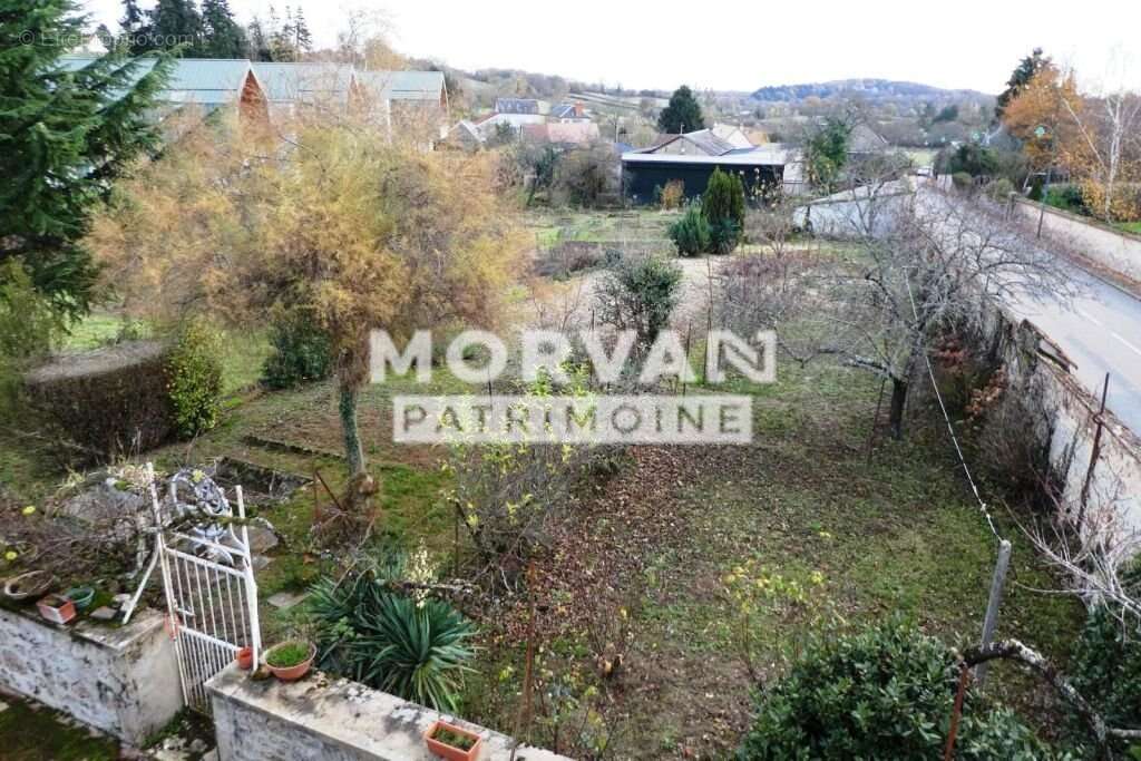 Maison à SAINT-SAULGE