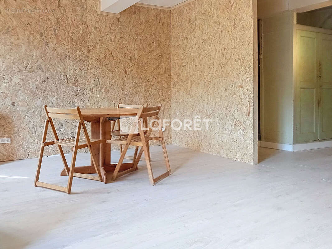 Appartement à LE TECH