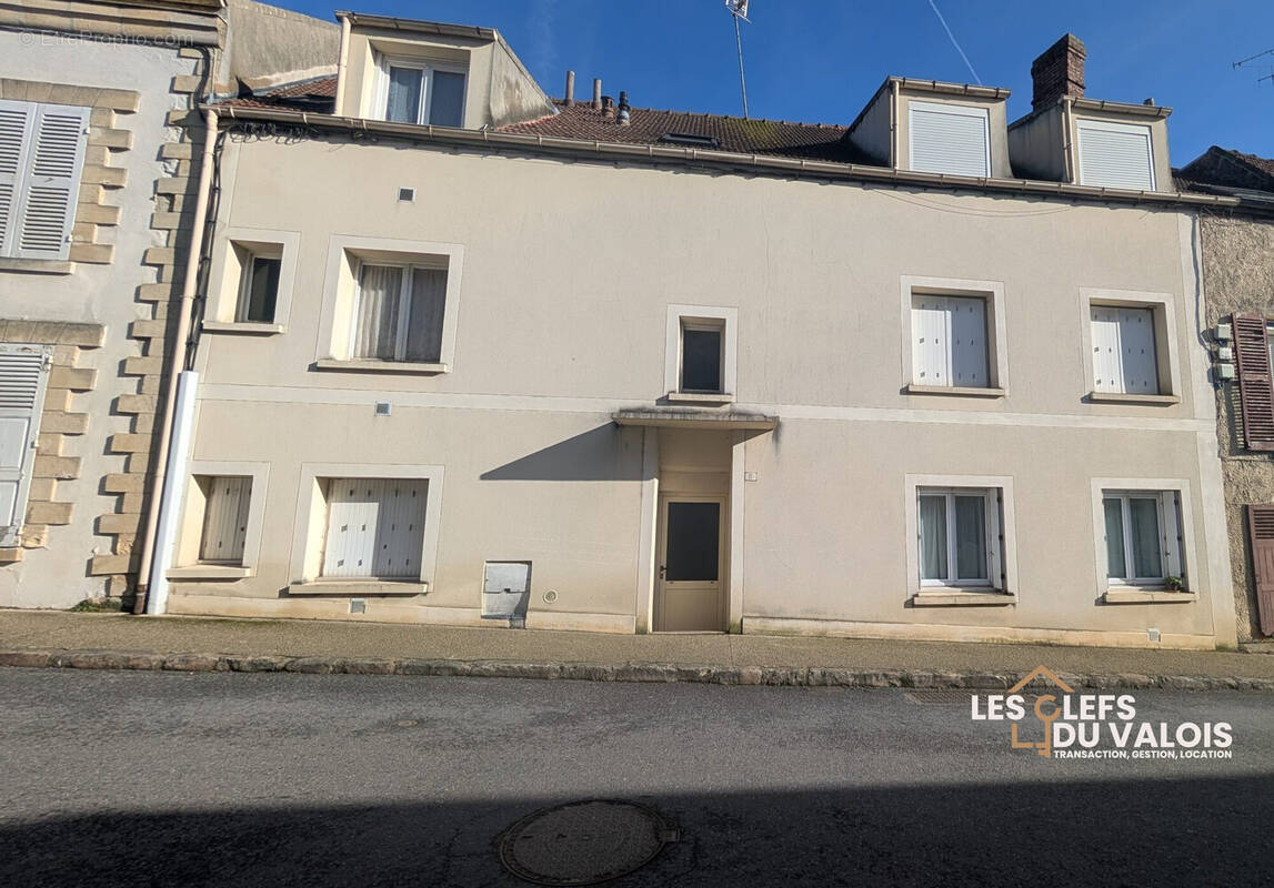 Appartement à NANTEUIL-LE-HAUDOUIN
