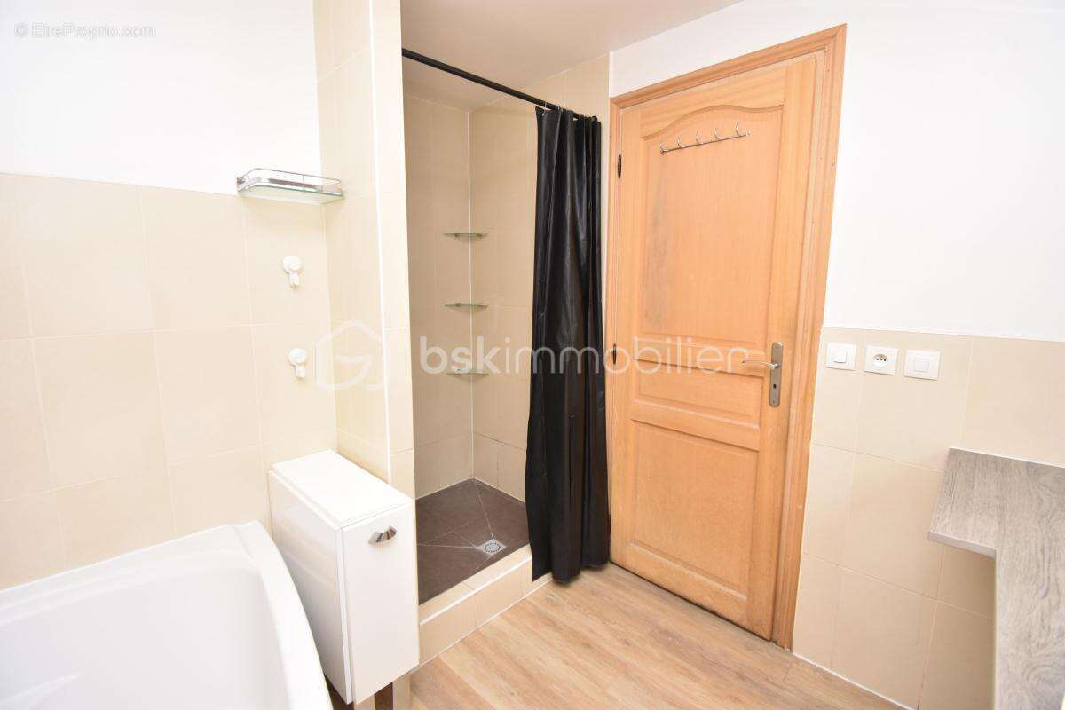 Maison à BERNAY-VILBERT