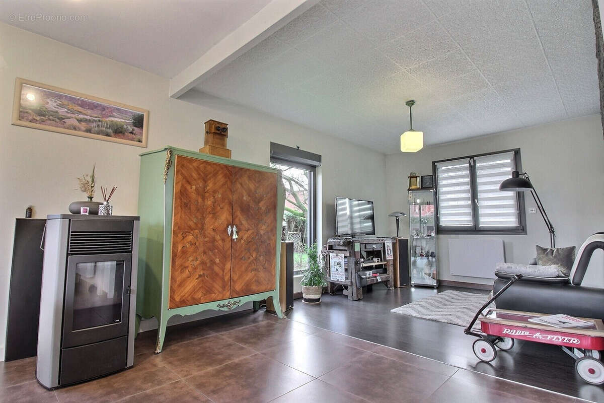 Maison à QUESNOY-SUR-DEULE