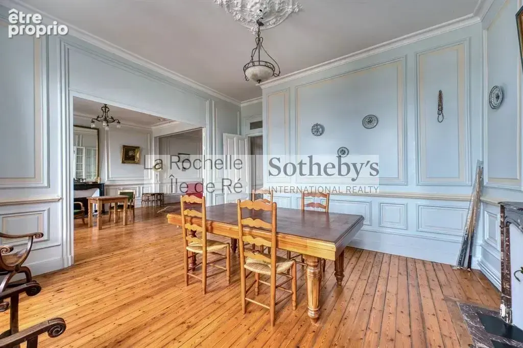 Appartement en centre ville de 110m2 avec deux chambres et ascen - photo 7