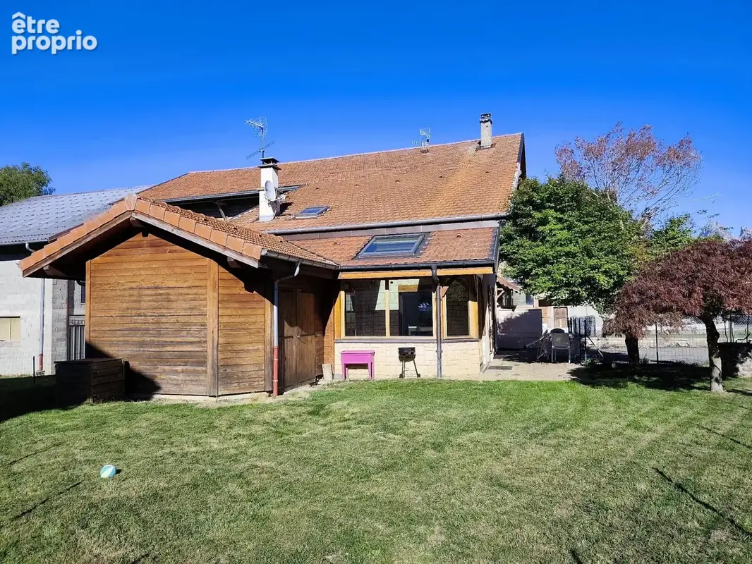 Maison à vendre 4 pièces VINZIER (74) - photo 1