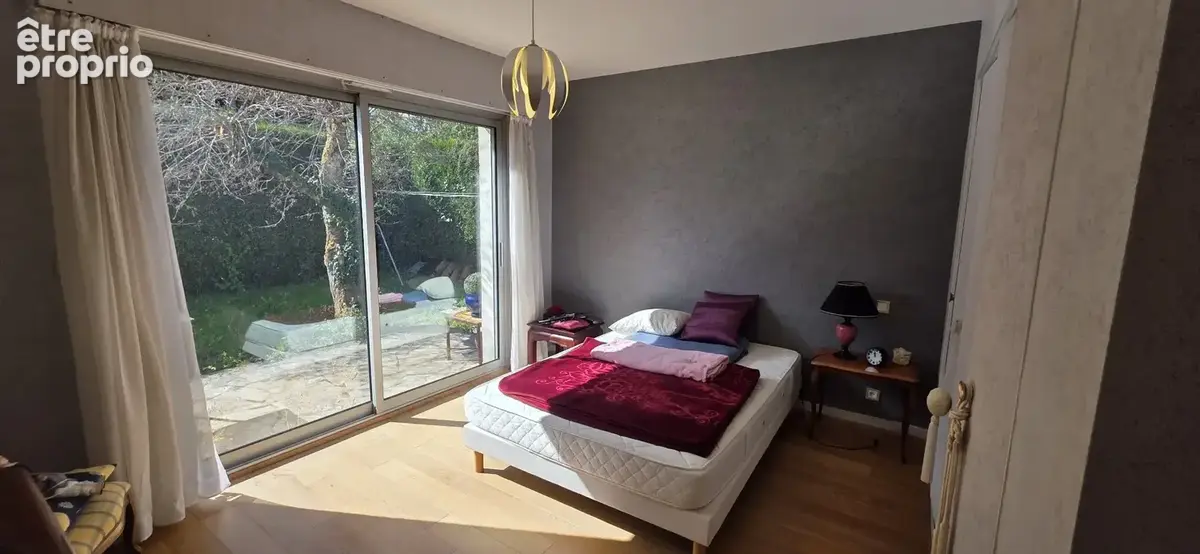 Poitiers  saint-benoît  plain-pied : 110 m²  3 ch. garage .terrain - photo 7