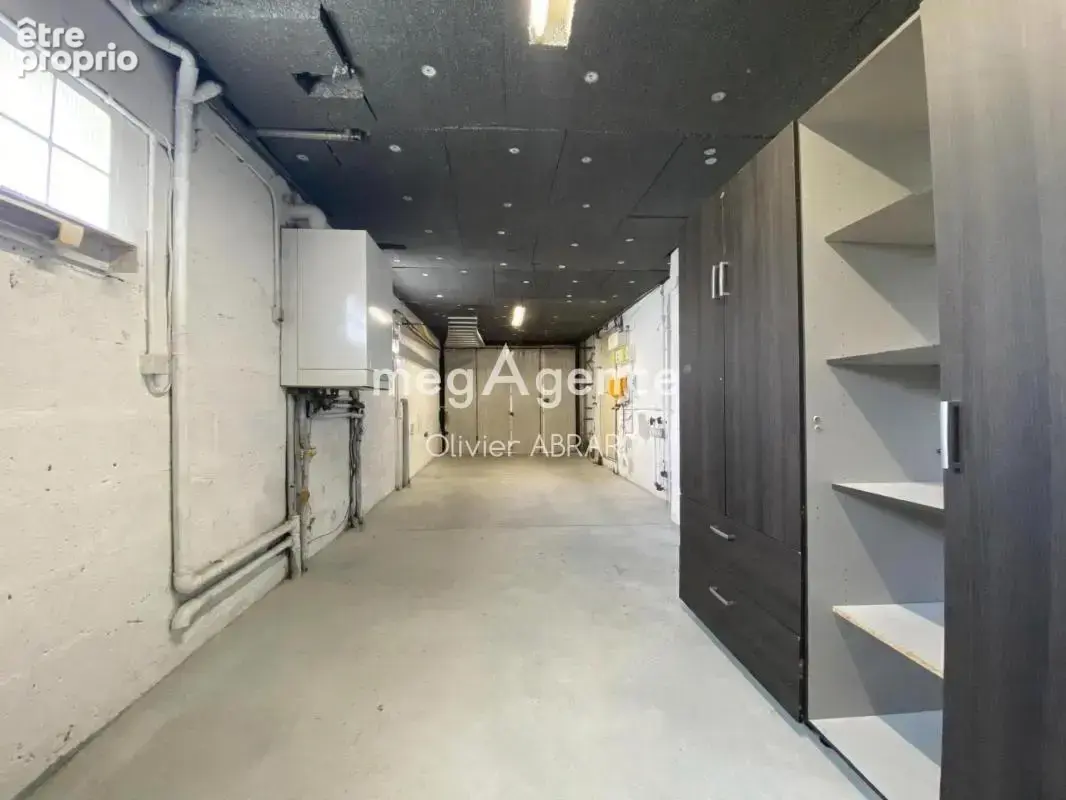 Maison bourg 202 m2 4 chambres terrain 606 m2 - photo 11